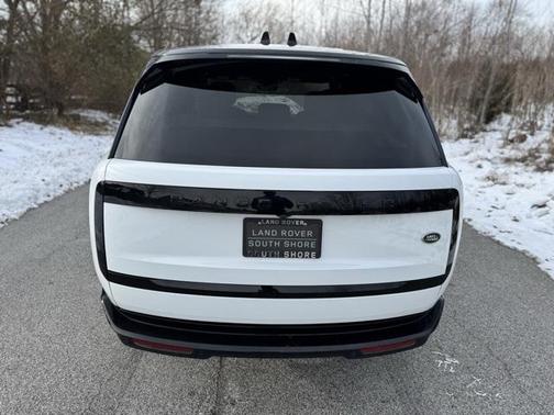2023 Land Rover Range Rover P530 SE