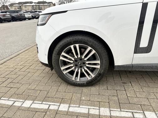 2023 Land Rover Range Rover P530 SE