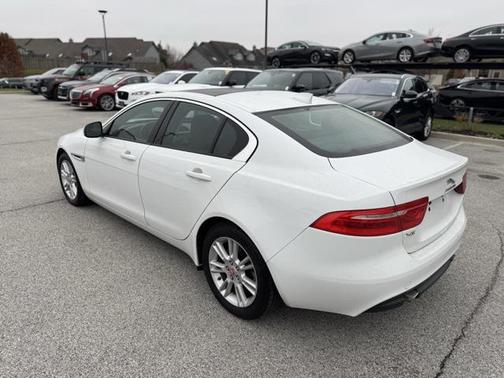 2018 Jaguar XE 25t Premium