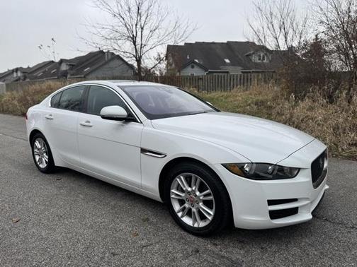 2018 Jaguar XE 25t Premium