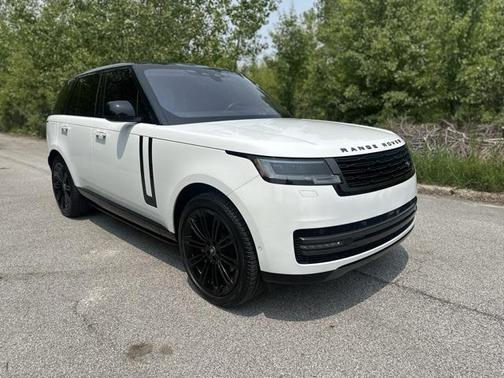 2022 Land Rover Range Rover P400 SE