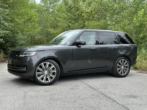 2023 Land Rover Range Rover P400 SE