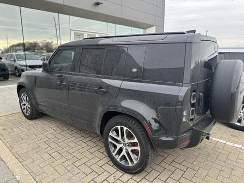 2023 Land Rover Defender 110 X