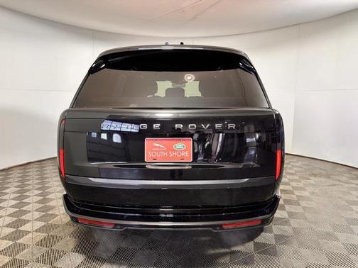 2025 Land Rover Range Rover P530 SE