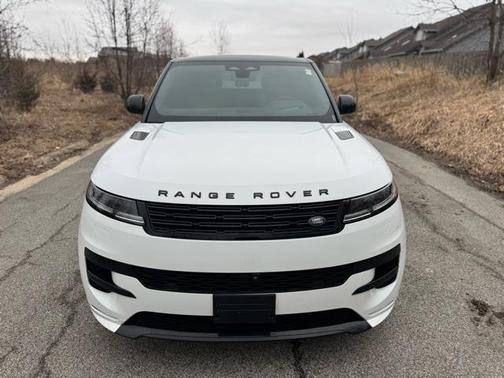 2025 Land Rover Range Rover Sport SE