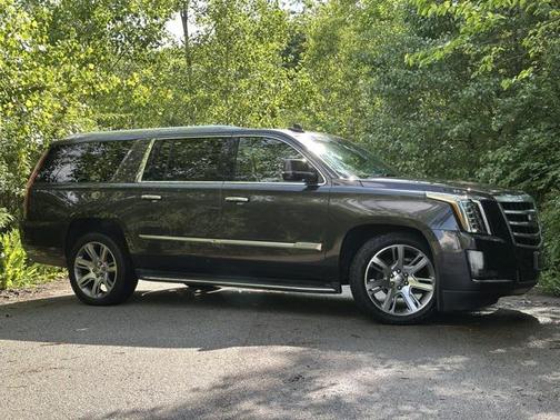 2015 Cadillac Escalade ESV Luxury