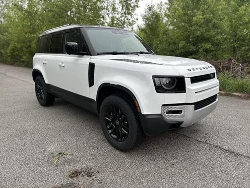 2025 Land Rover Defender 110 P300