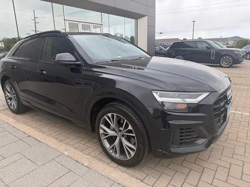 Orca Black Metallic 2020 Audi Q8 55 Premium