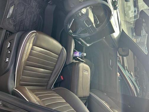 2025 GMC Yukon Denali Ultimate