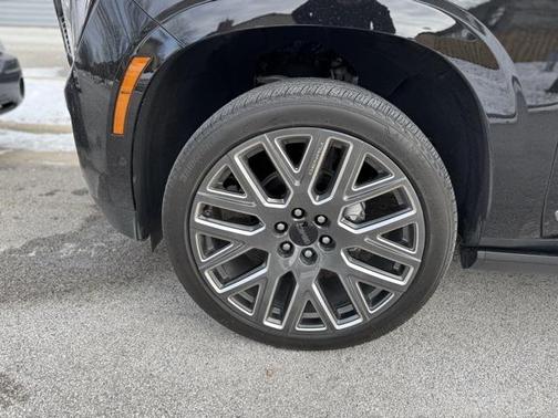 2025 GMC Yukon Denali Ultimate