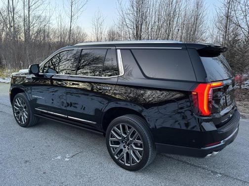 2025 GMC Yukon Denali Ultimate
