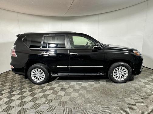 2017 Lexus GX 460 Base