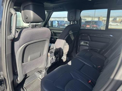 2023 Land Rover Defender 110 X