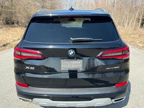 Jet Black 2021 BMW X5 xDrive40i