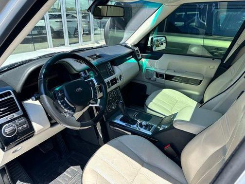 Fuji White 2012 Land Rover Range Rover HSE