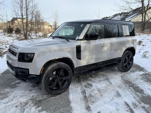 2026 Land Rover Defender P400 X-Dynamic SE