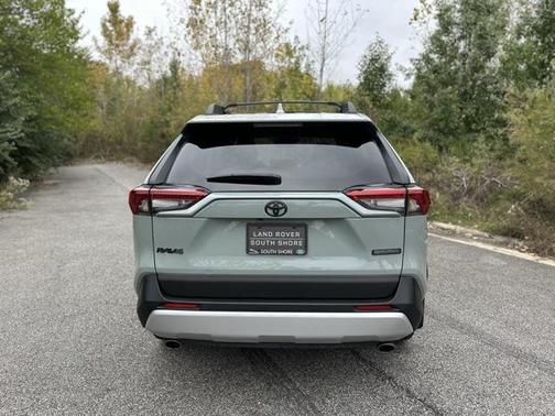 2022 Toyota RAV4 Adventure