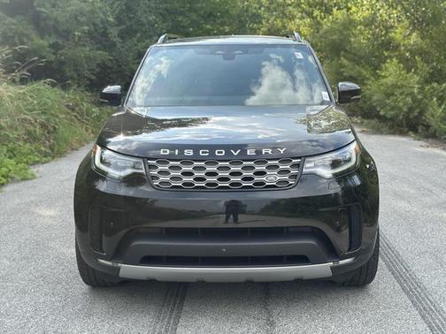 2025 Land Rover Discovery S