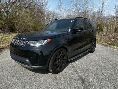 Santorini Black 2025 Land Rover Discovery P300 S