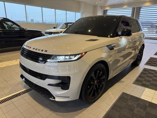 2025 Land Rover Range Rover Sport SE