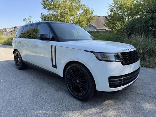2025 Land Rover Range Rover P530 SE 7 Seat