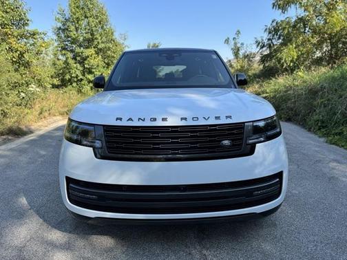 2025 Land Rover Range Rover P530 SE 7 Seat