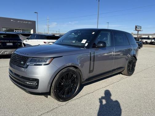 2026 Land Rover Range Rover P530 SE 7 Seat