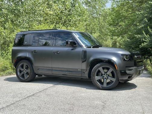 2024 Land Rover Defender 110 P525 Carpathian Edition