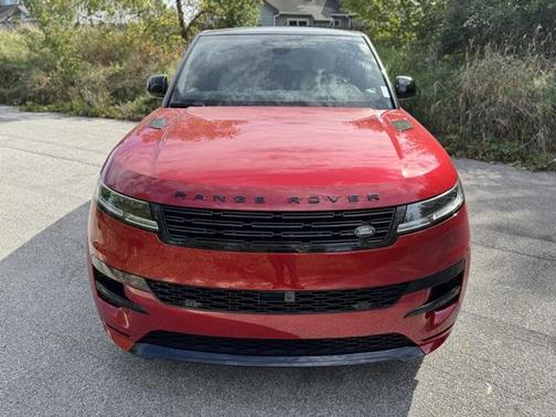 2025 Land Rover Range Rover Sport SE