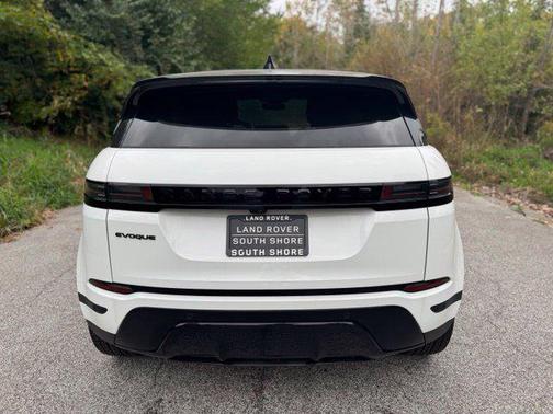 Fuji White 2026 Land Rover Range Rover Evoque Core S