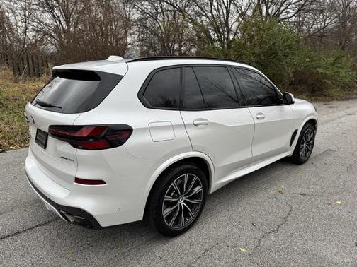 2024 BMW X5 xDrive40i