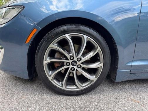 Blue Diamond Metallic 2019 Lincoln MKZ Base