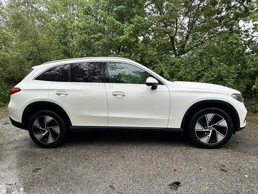 2024 Mercedes-Benz GLC 300 4MATIC