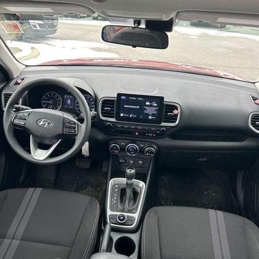 2020 Hyundai VENUE SEL