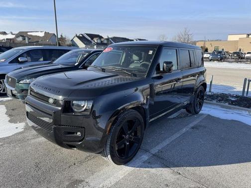 2024 Land Rover Defender 110 V8