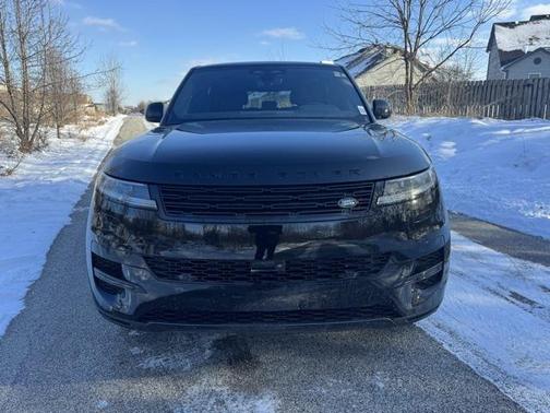 2025 Land Rover Range Rover Sport SE