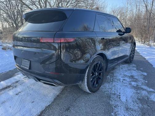 2025 Land Rover Range Rover Sport SE