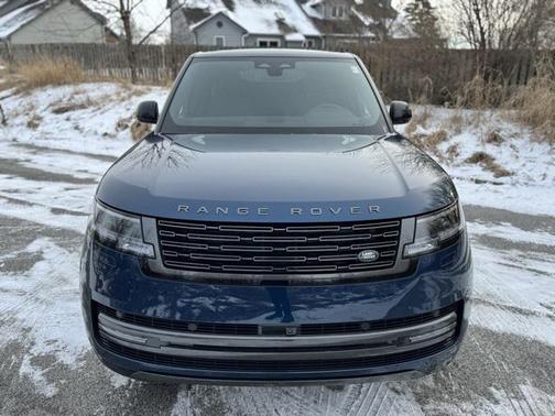 2026 Land Rover Range Rover P400 SE