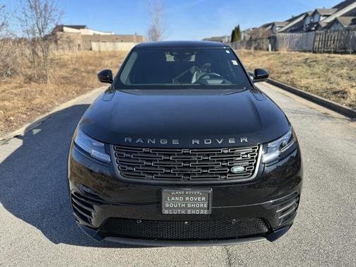 2026 Land Rover Range Rover Velar P250 SE R-Dynamic