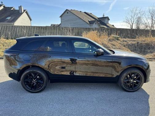 2026 Land Rover Range Rover Velar P250 SE R-Dynamic