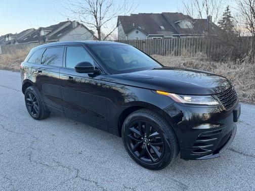 2026 Land Rover Range Rover Velar P250 SE R-Dynamic