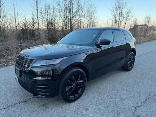 2026 Land Rover Range Rover Velar P250 SE R-Dynamic
