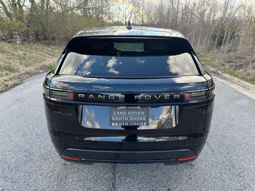 2026 Land Rover Range Rover Velar P250 SE R-Dynamic