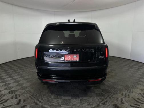 2023 Land Rover Range Rover P530 SE