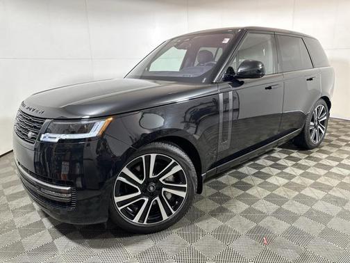 2023 Land Rover Range Rover P530 SE