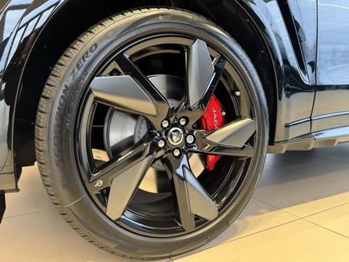 2026 Jaguar F-PACE SVR P550 AWD Automatic