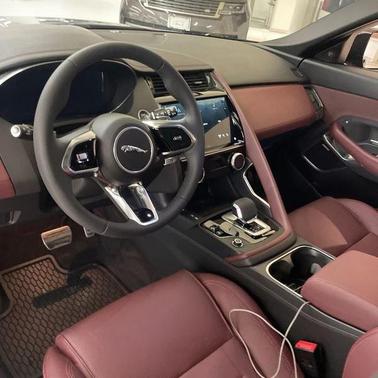 2024 Jaguar E-PACE R-Dynamic SE P250 AWD Automatic
