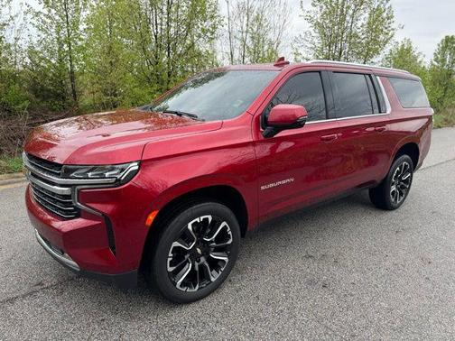 Cherry Red Tintcoat 2022 Chevrolet Suburban LT