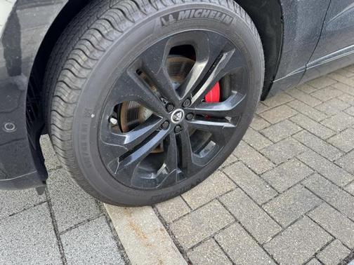 2026 Jaguar F-PACE R-Dynamic S P400 AWD Automatic