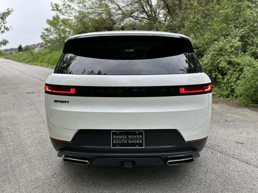 2024 Land Rover Range Rover Sport SE